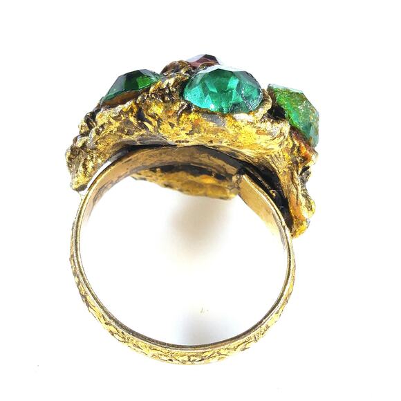 Vintage 1960s Green Rhinestone Flower Adjustable Cocktail Ring - Picture 3 of 10